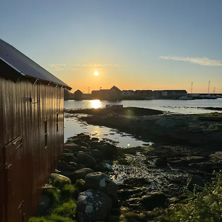 Pa Haroya Holiday home Alesund